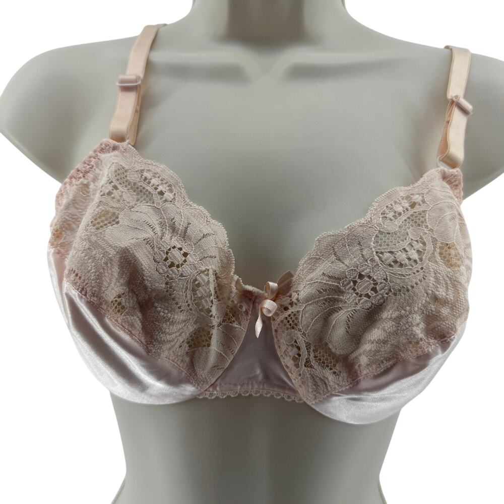 Vintage Hanes Her Way Bra Nylon Unlined Underwire G102 7102 Lace 36B